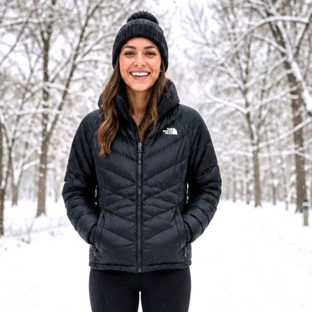 The North Face Women's Black Aconcagua 550 Goose Down Puffer Jacket SZ M